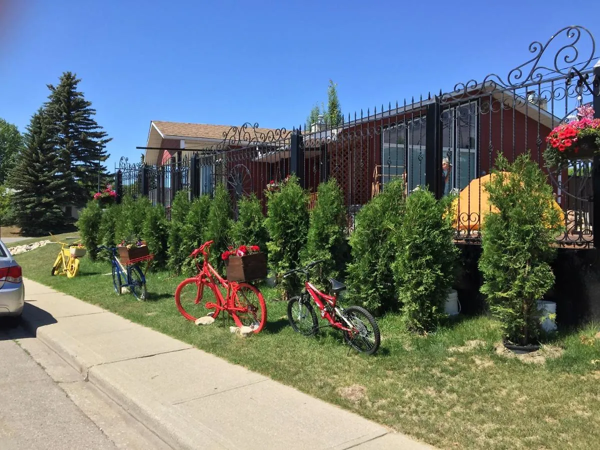 The Calgary Hub Hostel Style Home