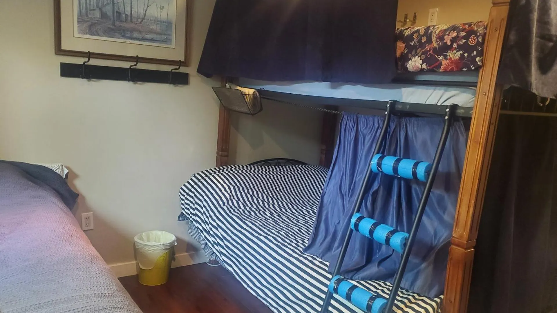 The Calgary Hub Hostel Style Home Canada